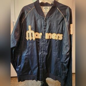 Preowned Vintage‎ Mariners windbreaker with original "M" size XXL